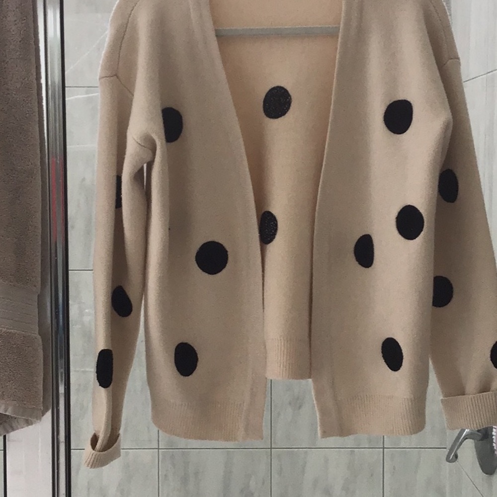🩸🩸Gilli sz small cream & black sweater🩸🩸